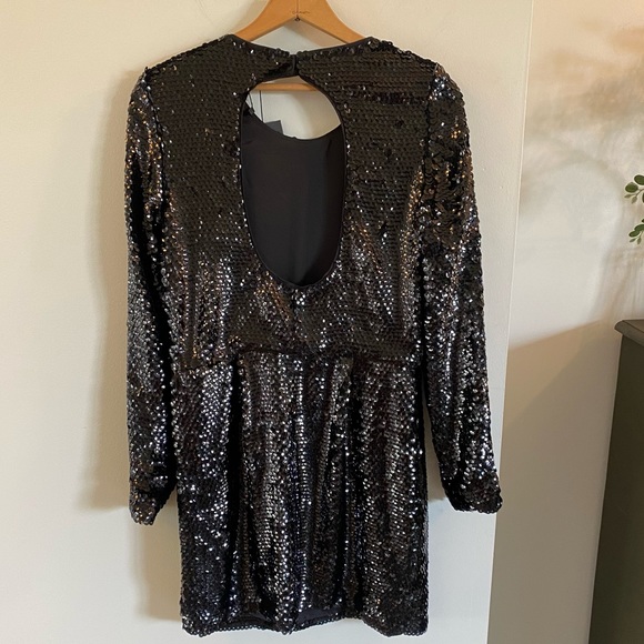 Rachel Zoe Long Sleeve Black Sequined Mini Dress Open Back $450 Retail Size 8 - Picture 6 of 12